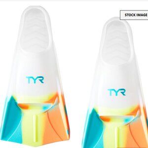 New TYR Stryker Silicone Swim Fins Small US Men 5-6 Women 6.5-7.5